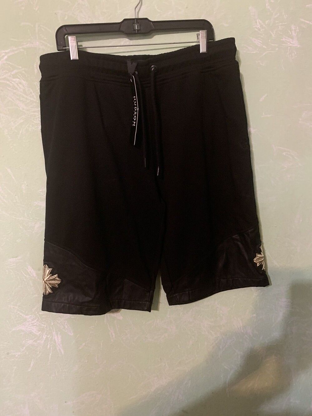 NWT Hudson Men’s Shorts 3XL Drawstring Closure